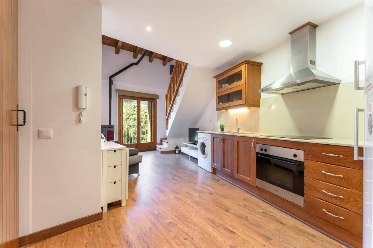 Apartamentsaloriaburg Farrera المظهر الخارجي الصورة
